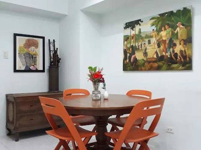 Apartahotel 1br Cozy Retreat @eastwood W/ Wifi & Netflix