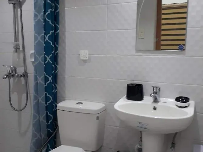 1br Cozy Retreat @eastwood W/ Wifi & Netflix Apartahotel Manila